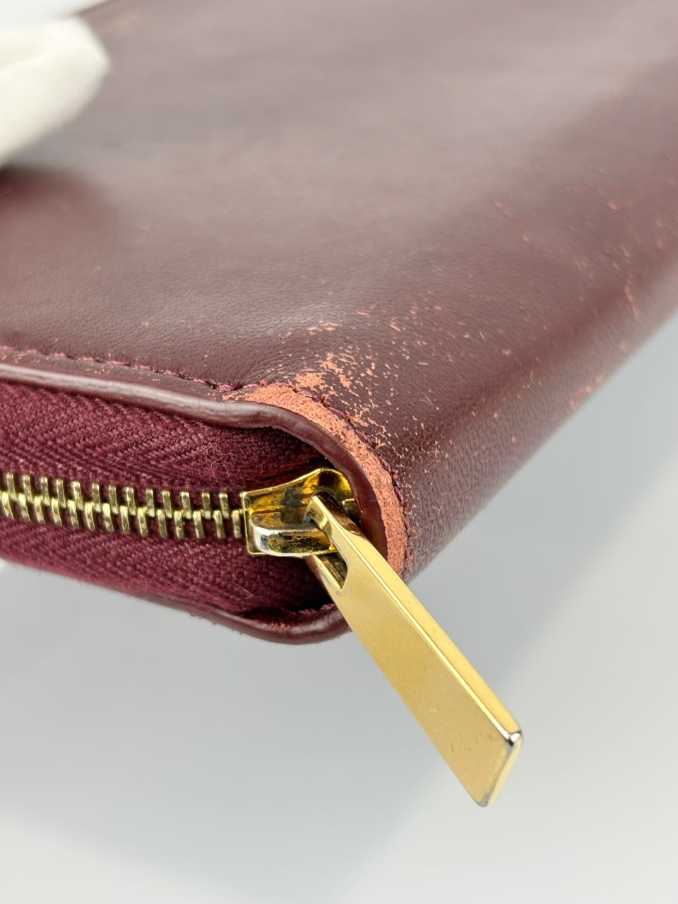 Large Zipped Multifunction Wallet in Burgundy Smooth Calfskin