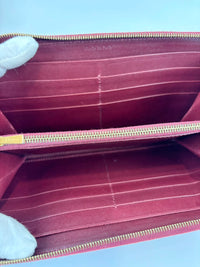 Large Zipped Multifunction Wallet in Burgundy Smooth Calfskin