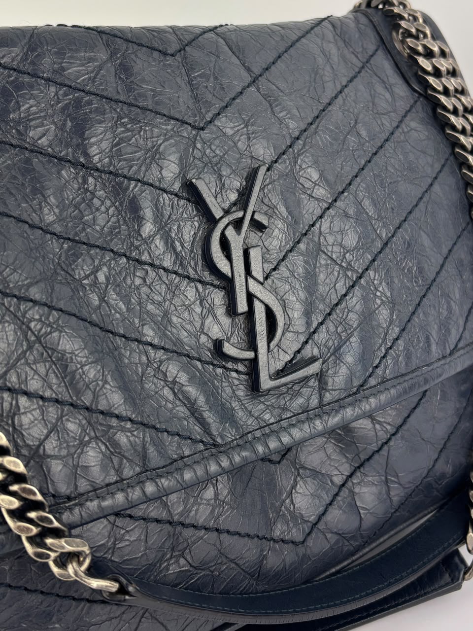 Niki Medium Shoulder Bag Dark Navy Crinkled Leather