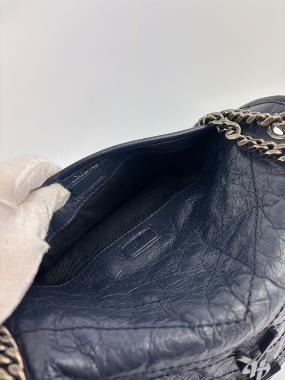 Niki Medium Shoulder Bag Dark Navy Crinkled Leather
