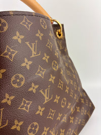 Artsy GM Monogram Canvas
