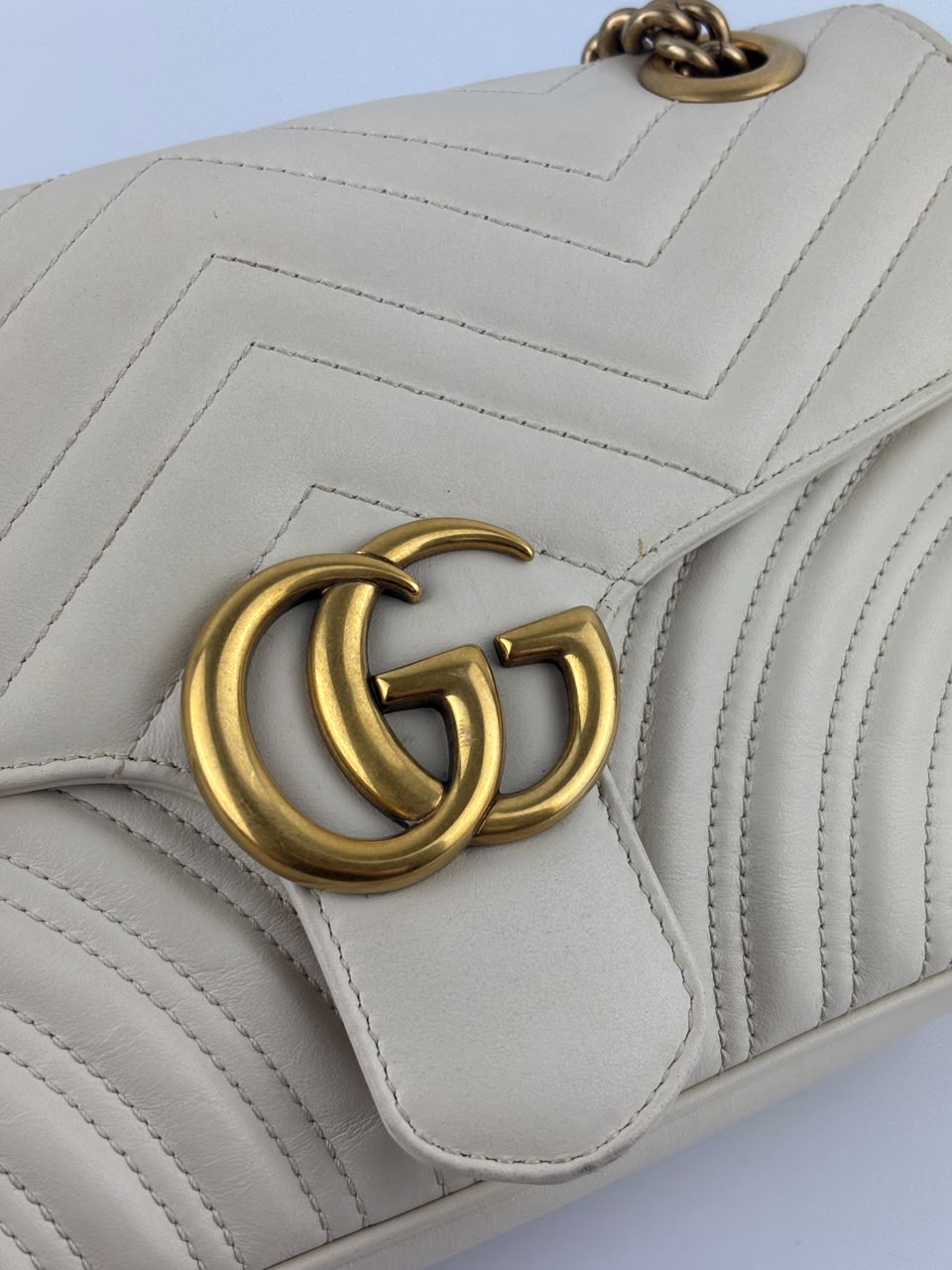 GG Marmont Small Matelassé Shoulder Bag White Quilted Leather
