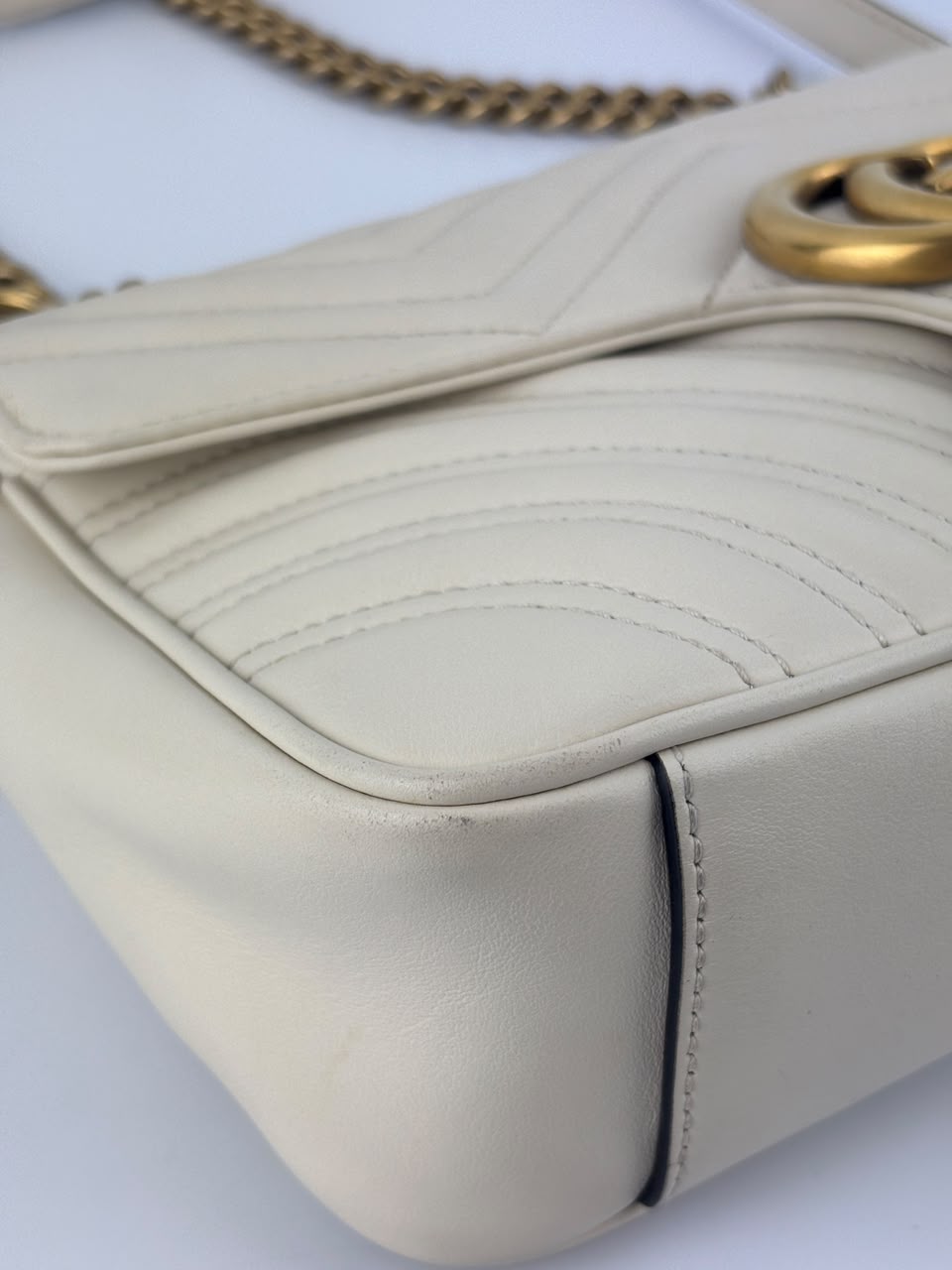 GG Marmont Small Matelassé Shoulder Bag White Quilted Leather