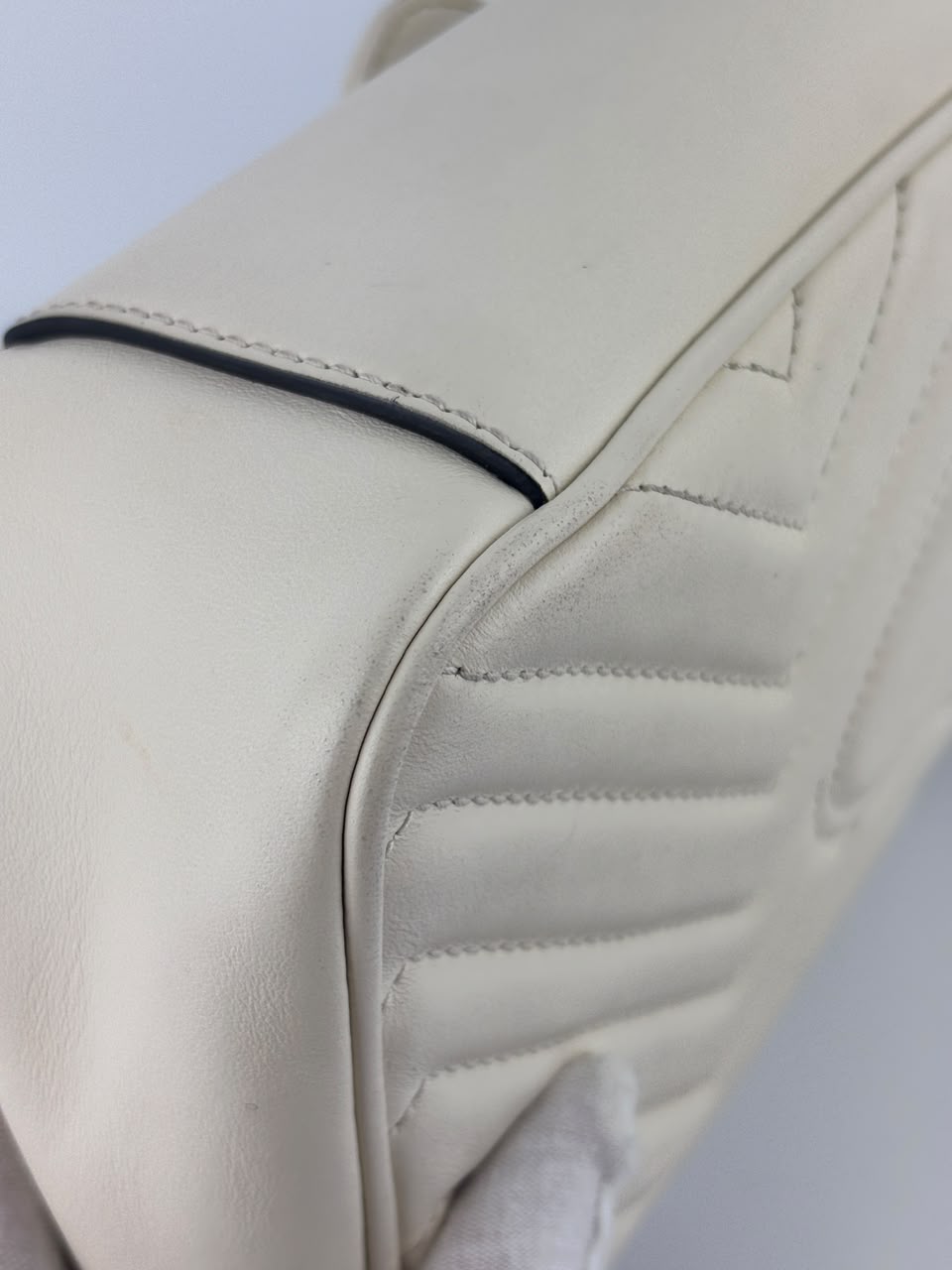 GG Marmont Small Matelassé Shoulder Bag White Quilted Leather
