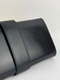 Medor 29 Clutch Black Box Leather GHW