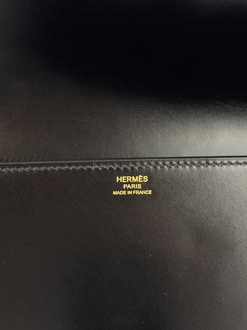 Medor 29 Clutch Black Box Leather GHW
