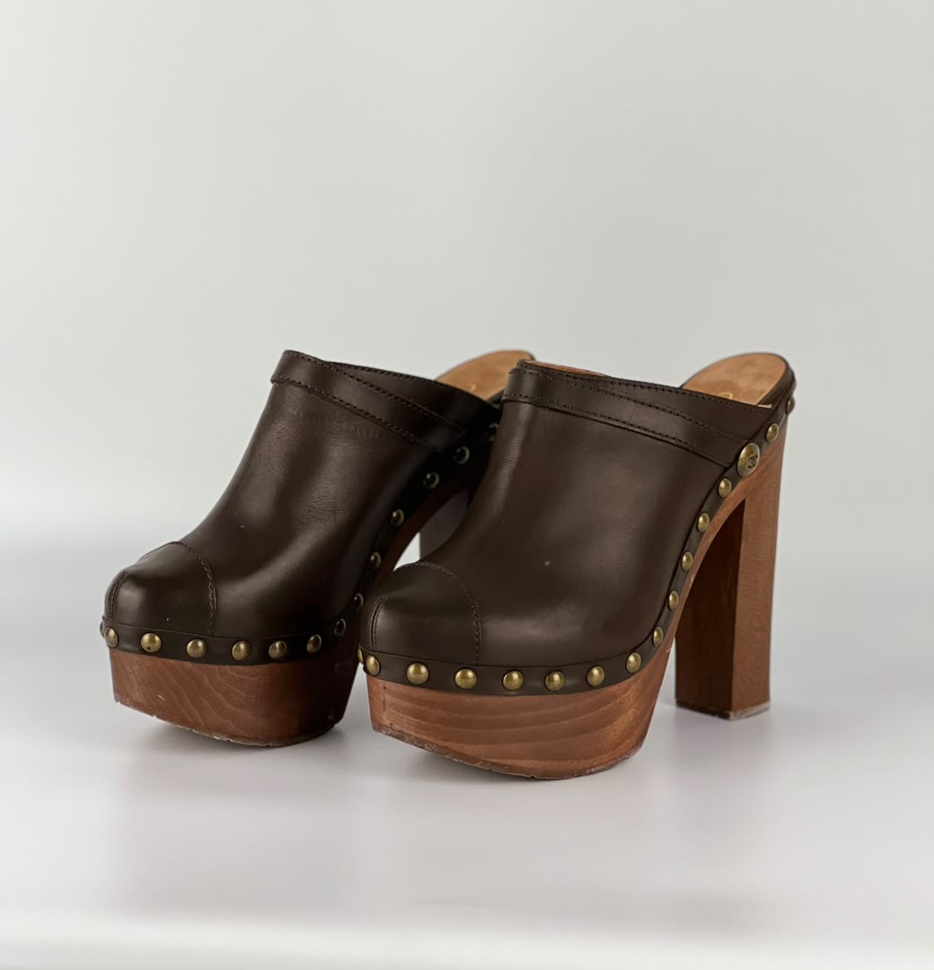 A G27163 Brown Leather Studded Platform Mule Clogs Size 39.5/40 IT