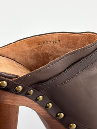 A G27163 Brown Leather Studded Platform Mule Clogs Size 39.5/40 IT