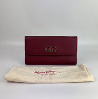 Burgundy Gancini Clutch On Chain