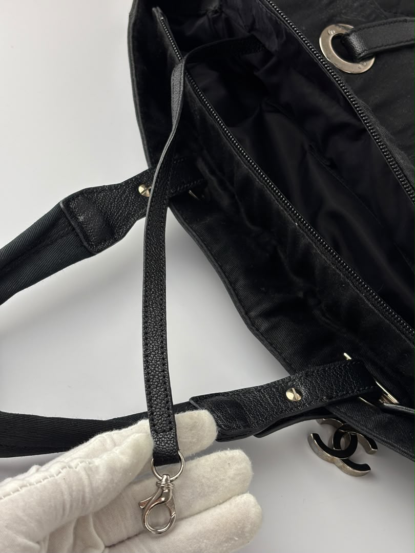 Paris-Biarritz Tote Black Quilted Nylon