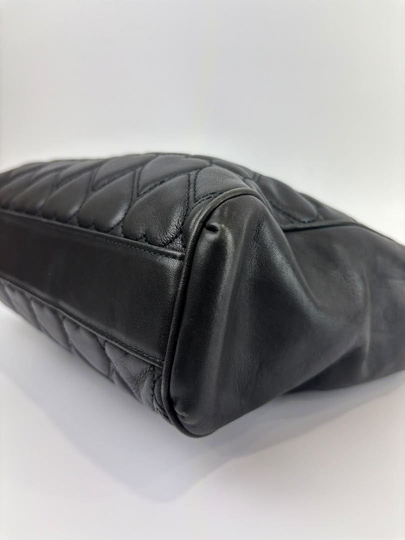 1990s Vintage Black Heart Quilted Lambskin Tote with Gold Chain Straps