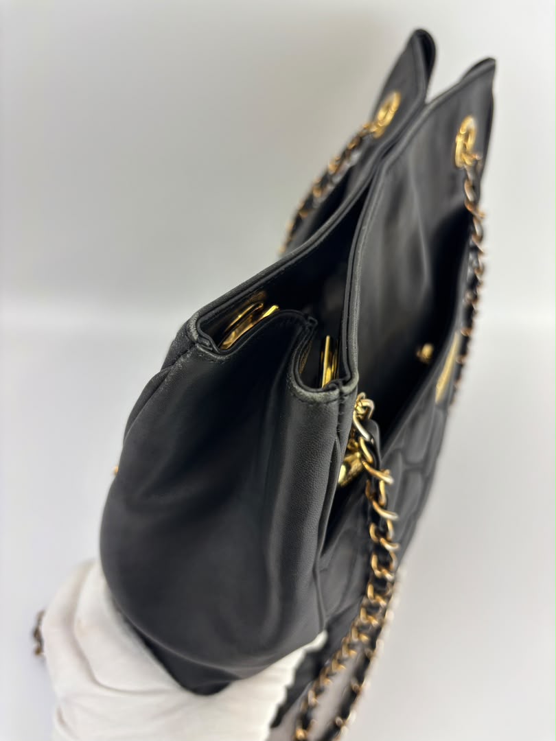 1990s Vintage Black Heart Quilted Lambskin Tote with Gold Chain Straps