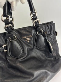 BN1568 Black Soft Calf Leather With Train Station Luggage Tag