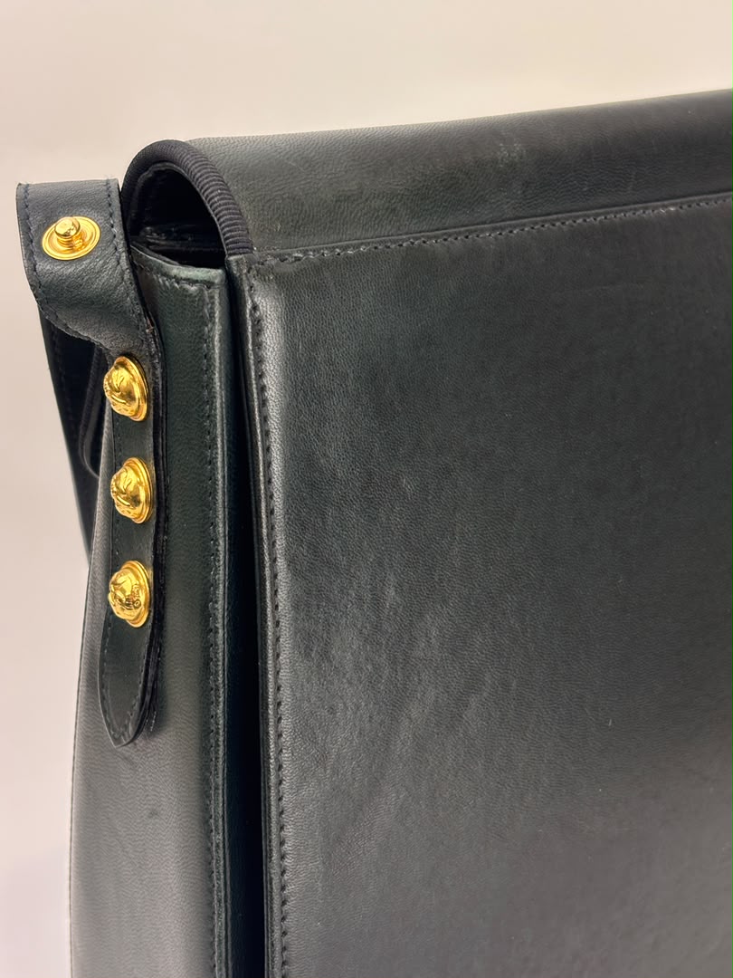 Vintage Dark Green Leather Shoulder Bag with Shoe Clasp