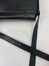 Vintage Dark Green Leather Shoulder Bag with Shoe Clasp