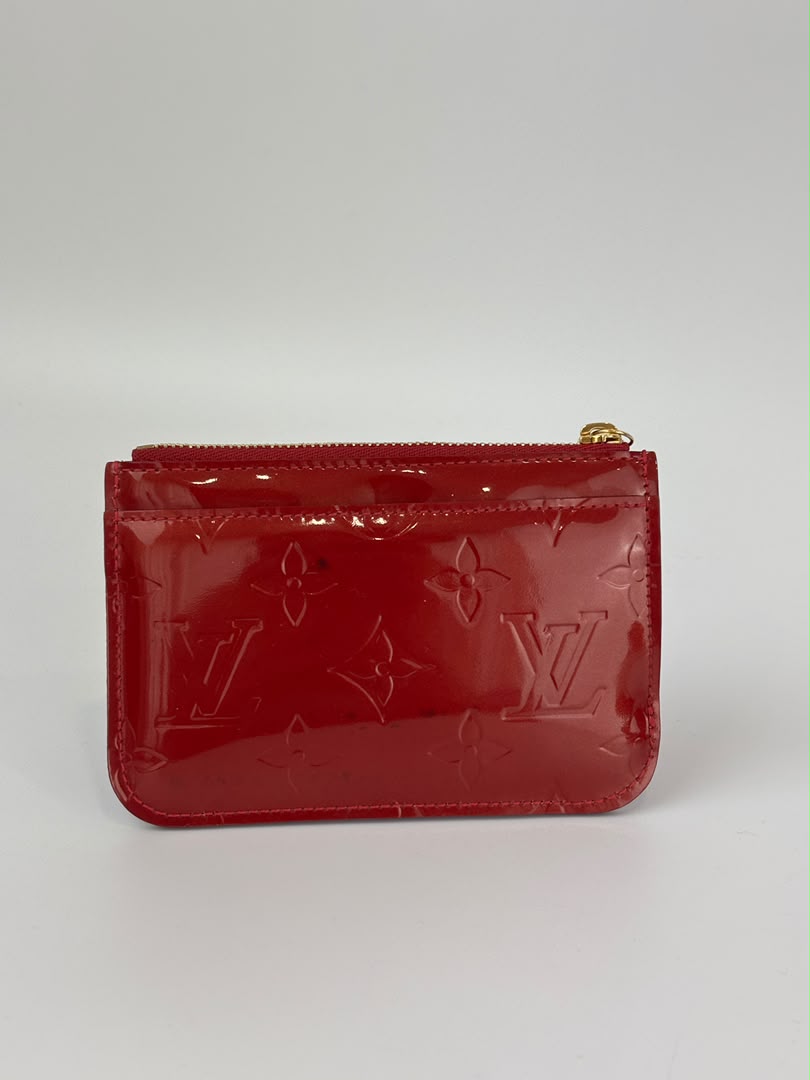 Monogram Vernis Pochette Cles Key & Change Holder in Cherry Red