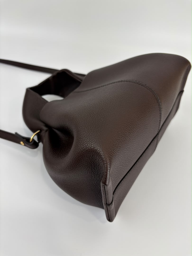 Numero Neuf Mini Textured Ebony Brown