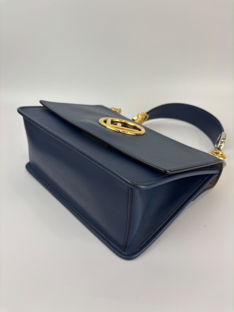 8BT284 Kan I Shoulder Bag in Blue