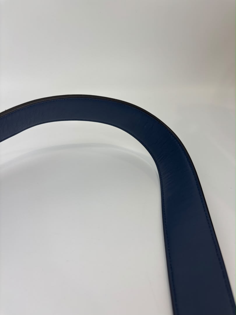 8BT284 Kan I Shoulder Bag in Blue