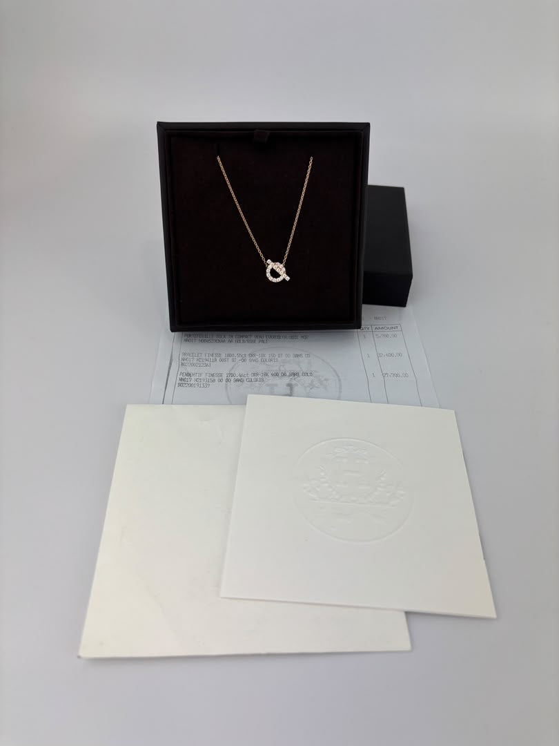 Finesse Pendant Necklace Rose Gold with Diamonds