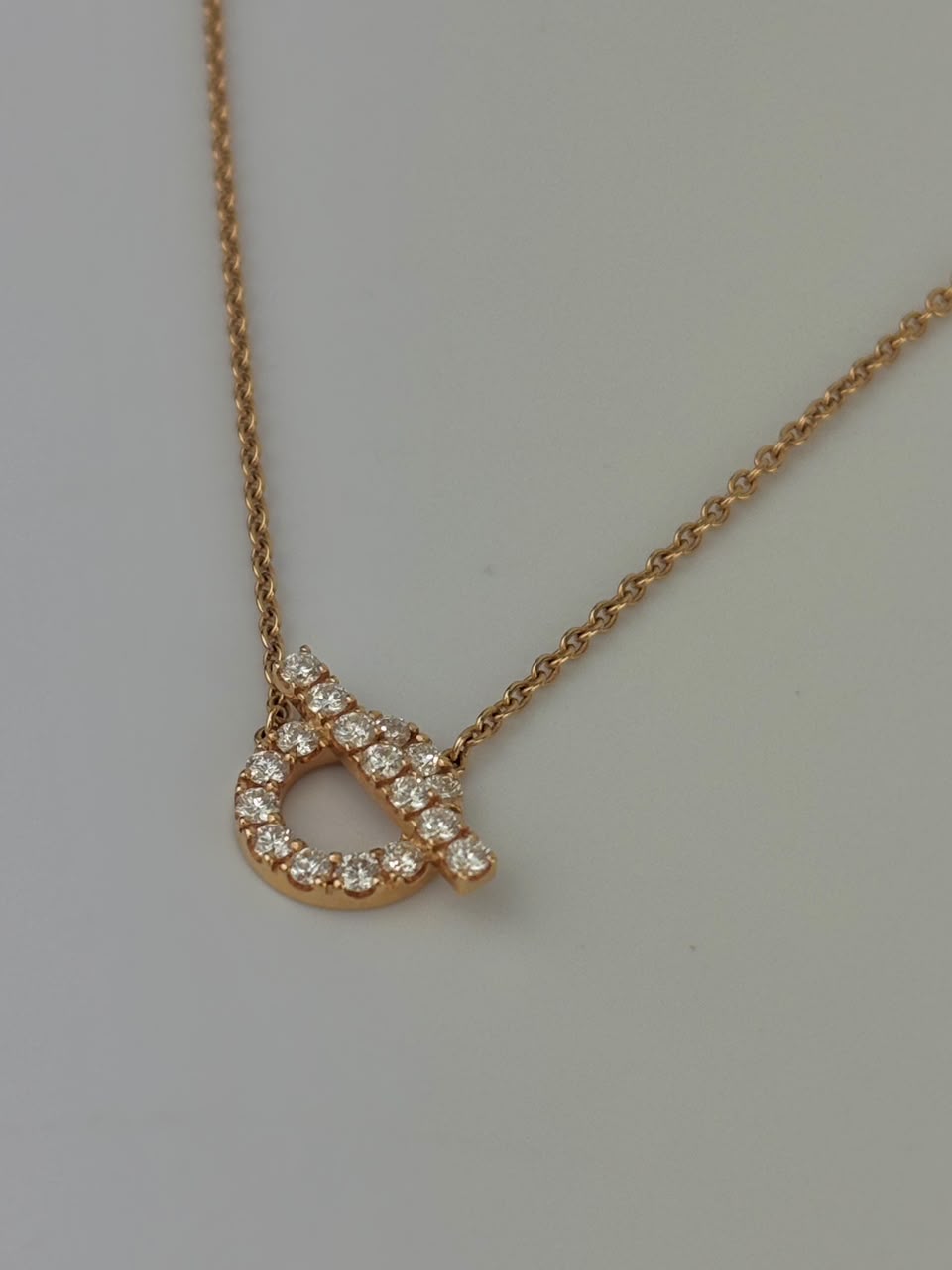 Finesse Pendant Necklace Rose Gold with Diamonds
