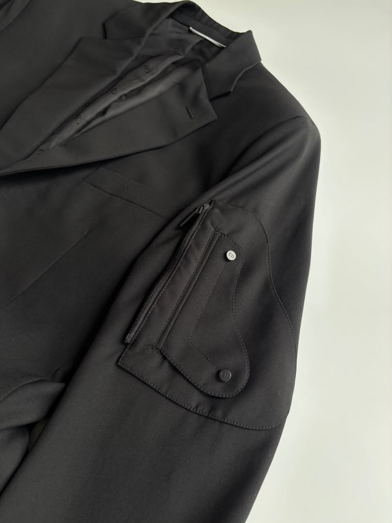 Black Wool Saddle Pocket Blazer Jacket Size 46