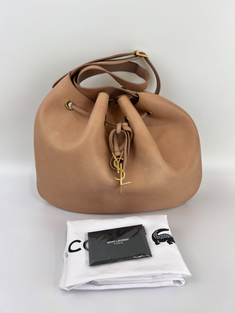 Paris VII Leather Medium Hobo in Beige