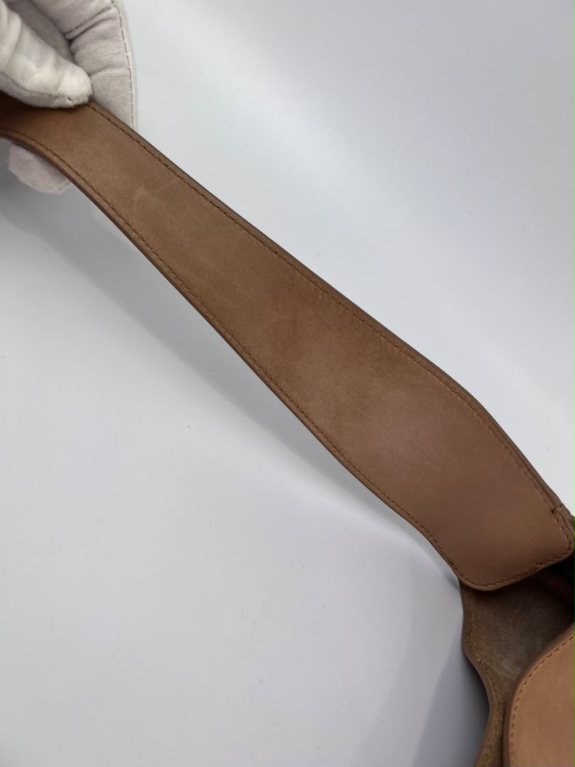 Paris VII Leather Medium Hobo in Beige