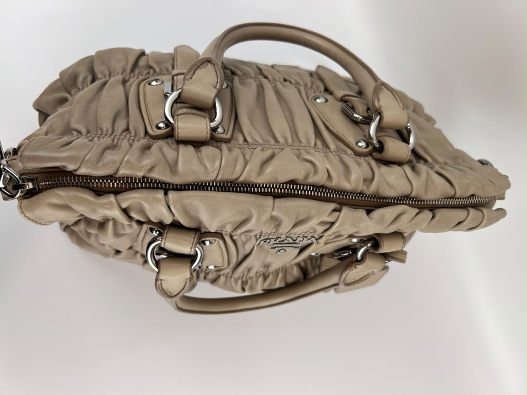 BN1336 Juta Nappa Gaufre 2 Way Zipped Tote