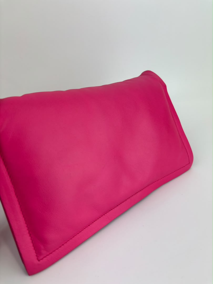Calfskin Mini Viva Bow Shoulder Bag in Pink