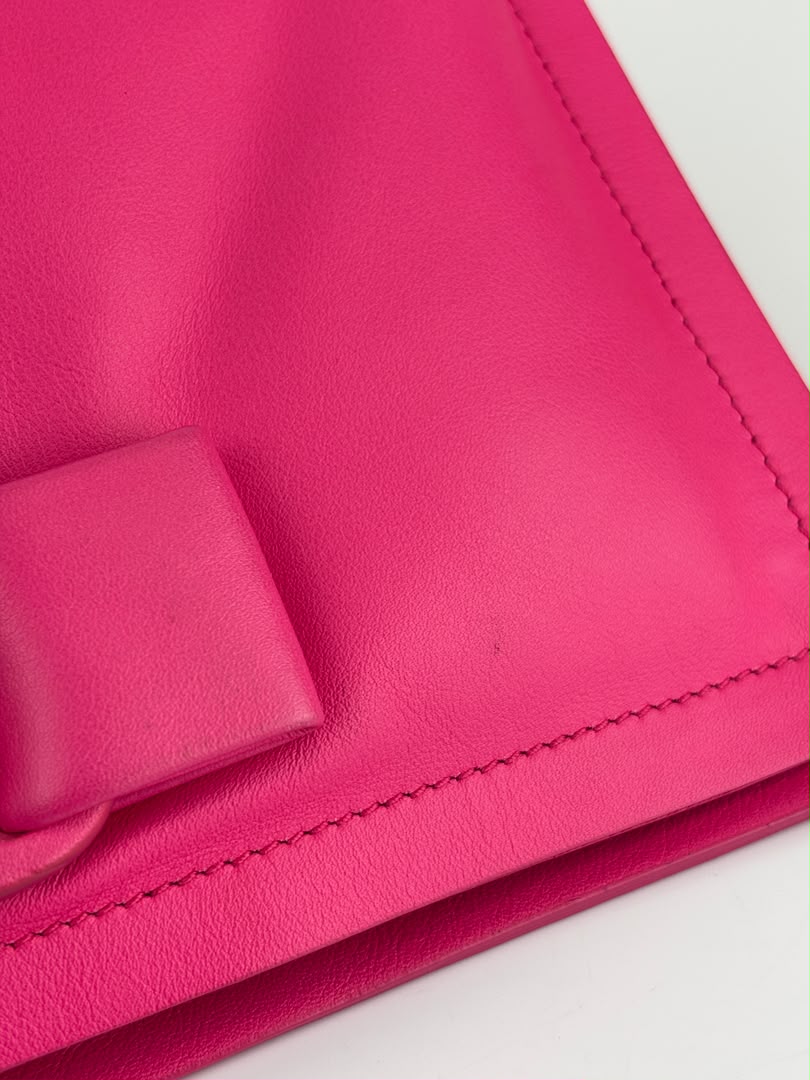 Calfskin Mini Viva Bow Shoulder Bag in Pink