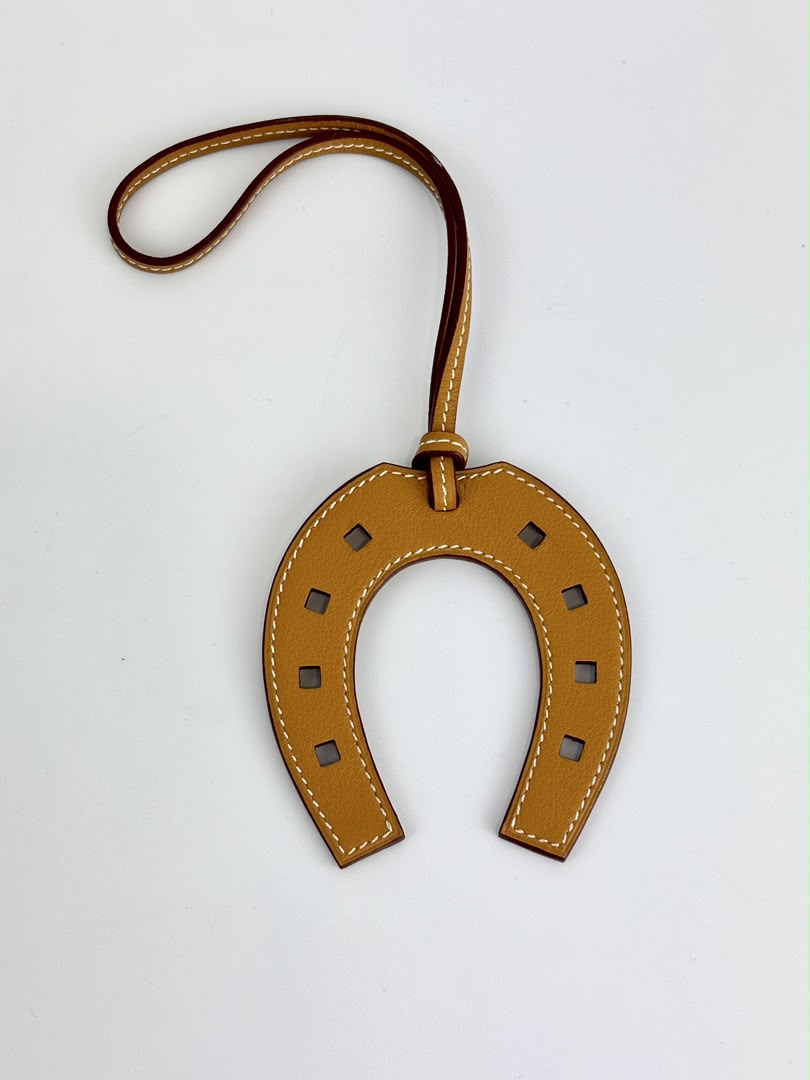 Paddock Fer à Cheval Horseshoe Charm Swift Leather