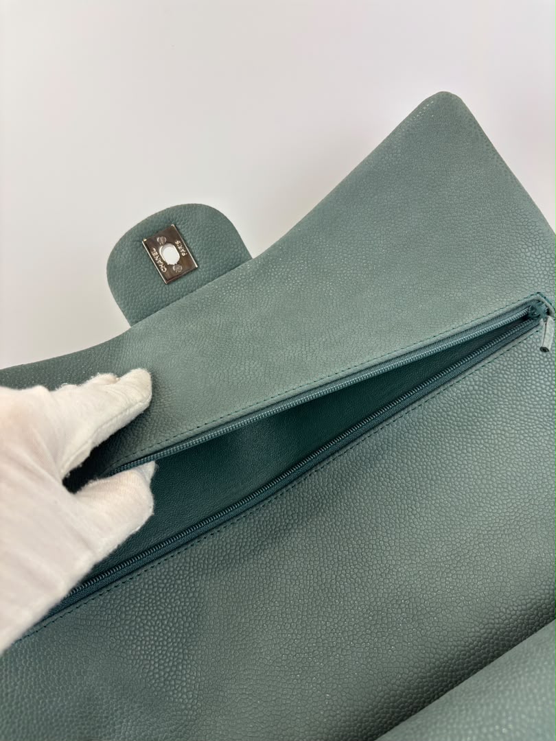 Maxi Jumbo Suede Caviar Teal SHW