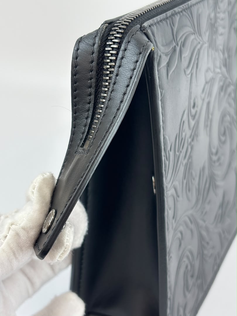 Barocco Black Calf Leather Clutch