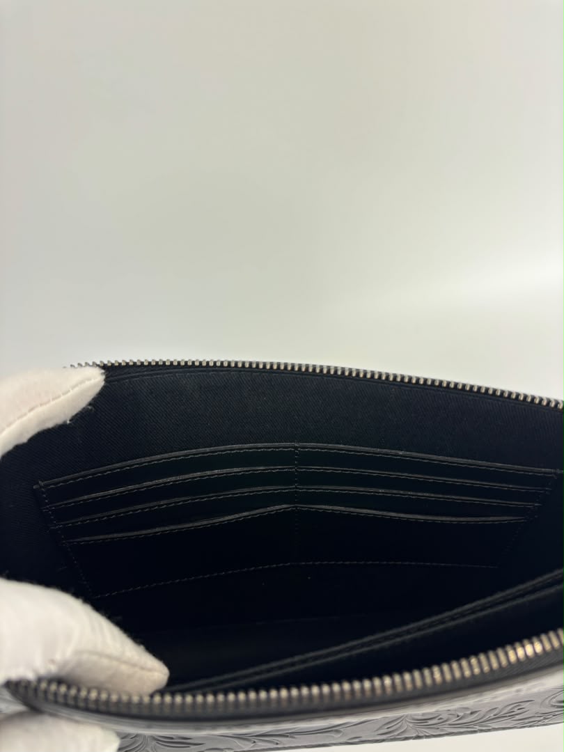 Barocco Black Calf Leather Clutch