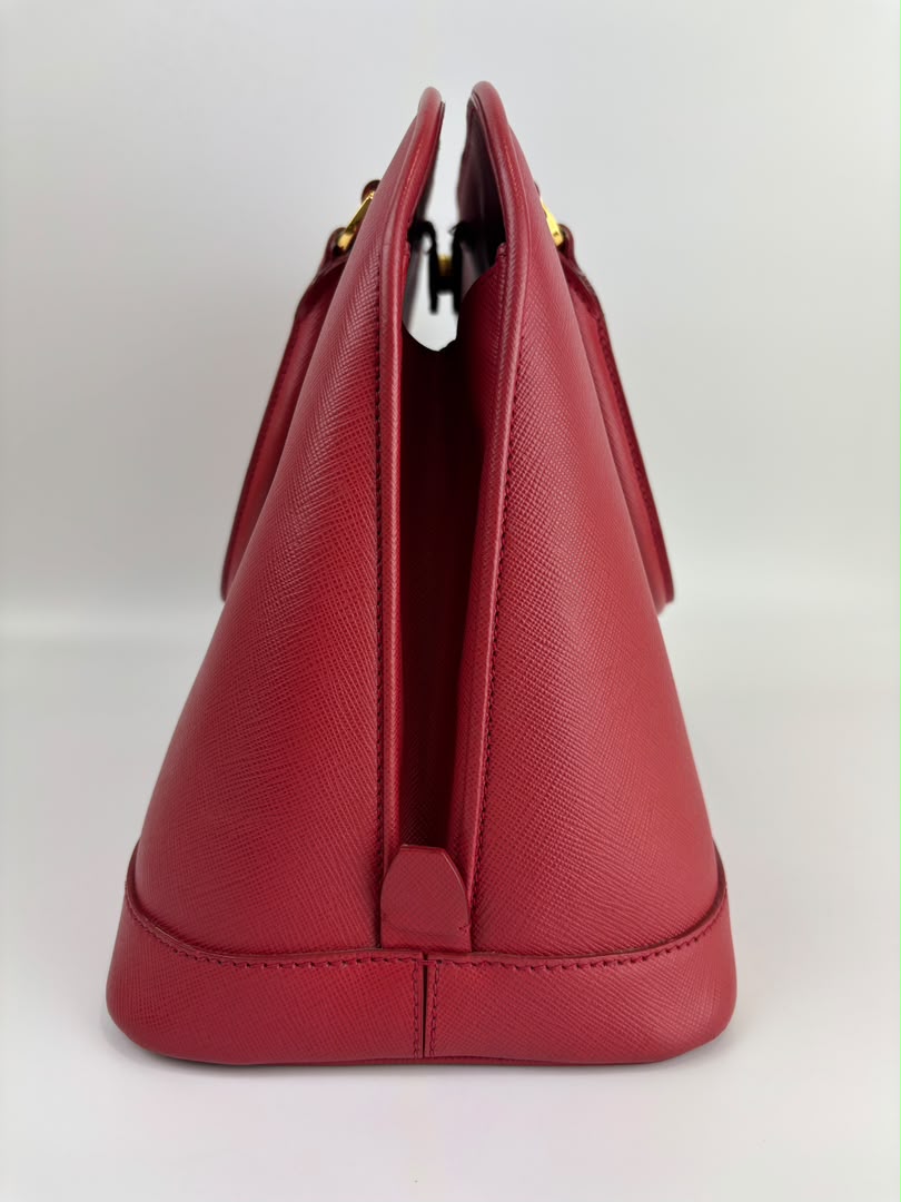 BN2558 Fuoco Saffiano Lux Promenade Bag