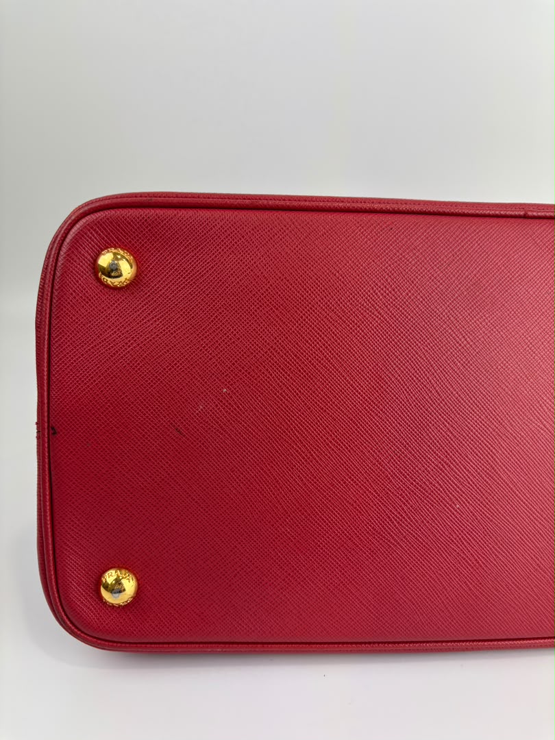 BN2558 Fuoco Saffiano Lux Promenade Bag