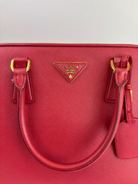 BN2558 Fuoco Saffiano Lux Promenade Bag