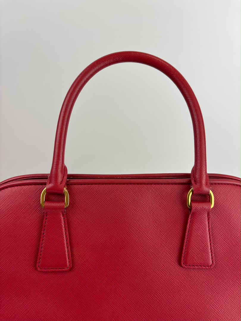 BN2558 Fuoco Saffiano Lux Promenade Bag