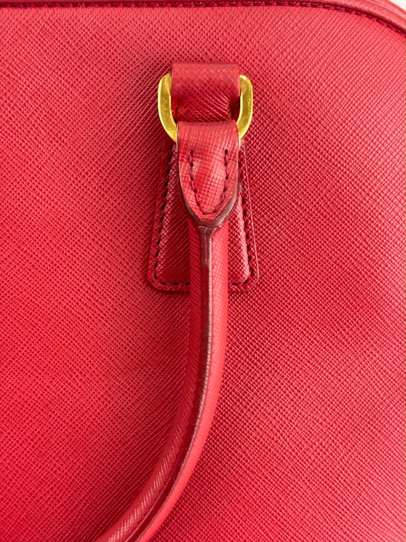BN2558 Fuoco Saffiano Lux Promenade Bag