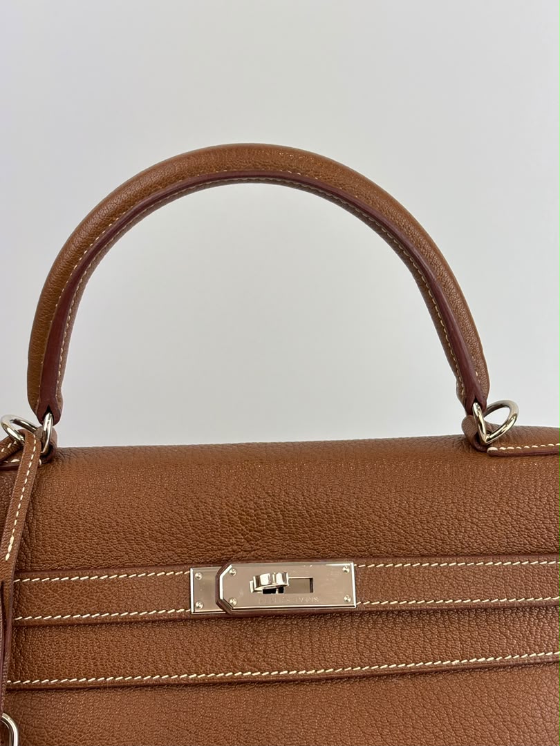 Kelly 35 Retourne Chèvre Mysore Gold PHW