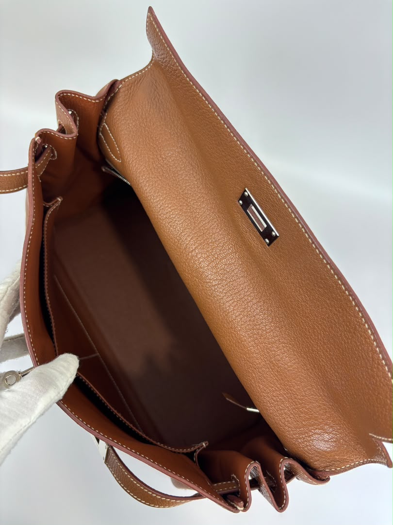 Kelly 35 Retourne Chèvre Mysore Gold PHW