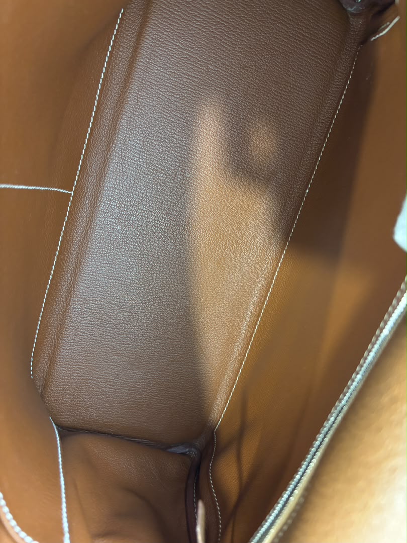 Kelly 35 Retourne Chèvre Mysore Gold PHW