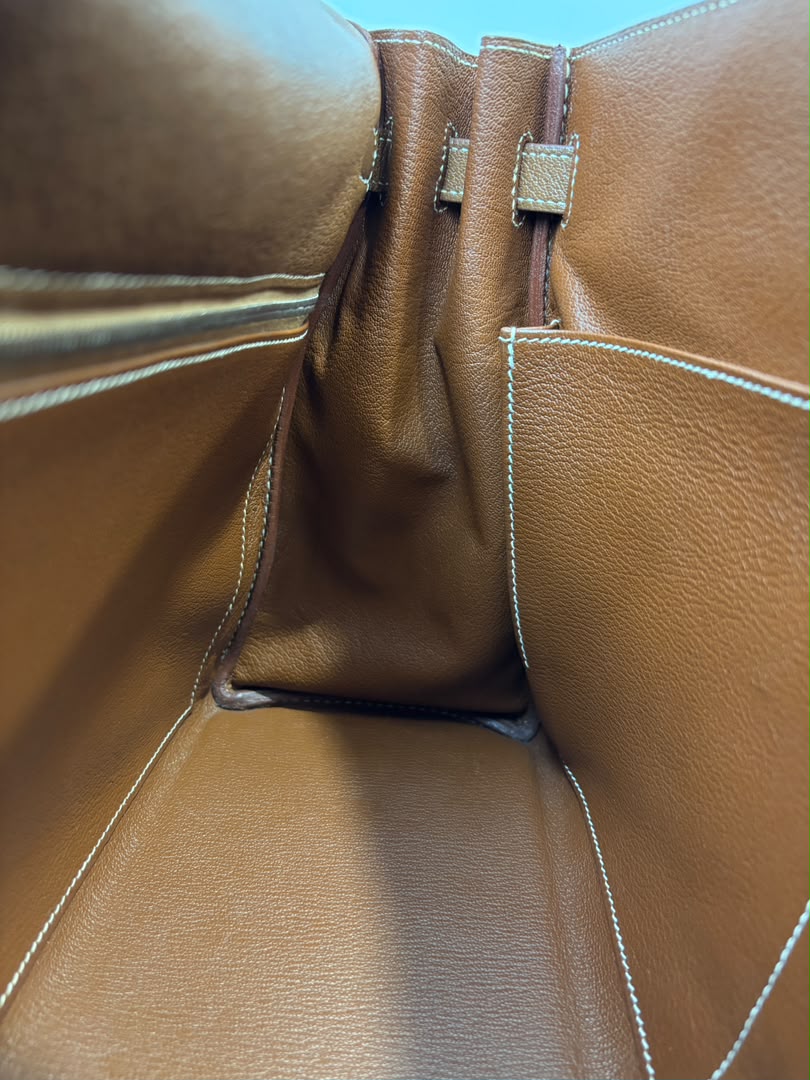 Kelly 35 Retourne Chèvre Mysore Gold PHW