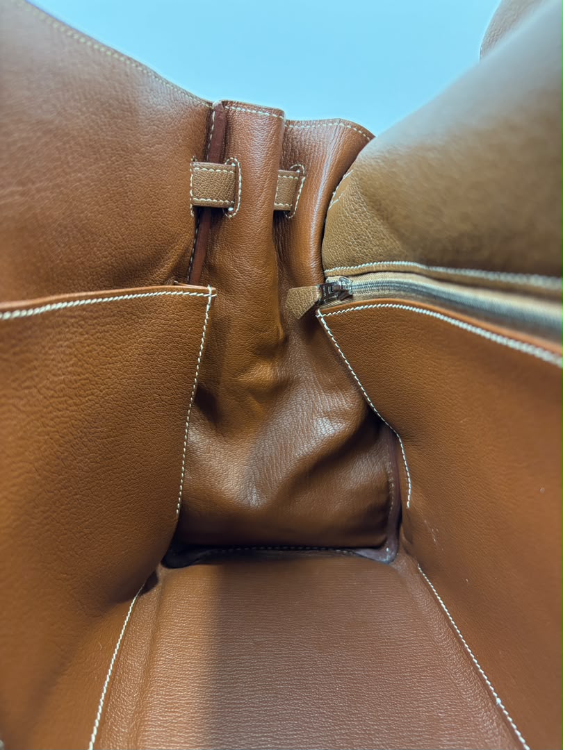 Kelly 35 Retourne Chèvre Mysore Gold PHW