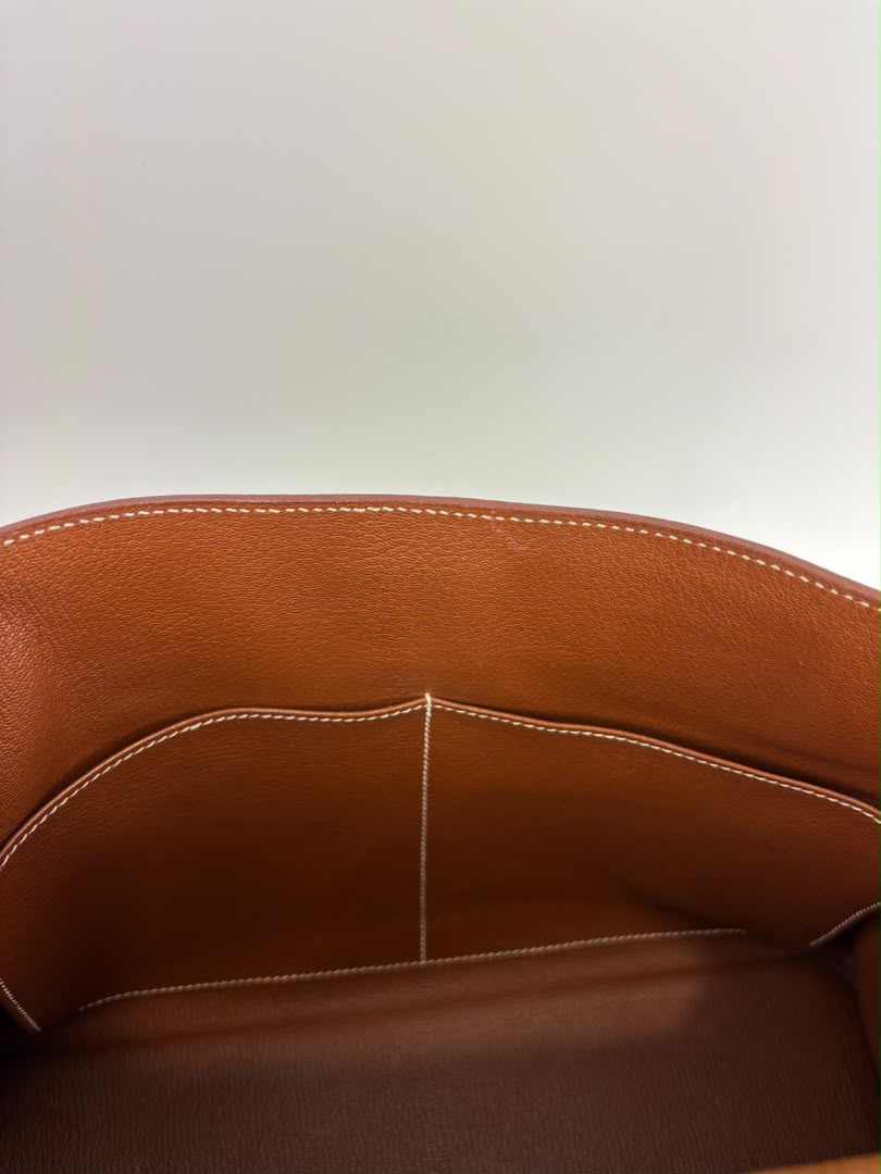 Kelly 35 Retourne Chèvre Mysore Gold PHW