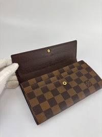 Sarah Wallet in Damier Ebene