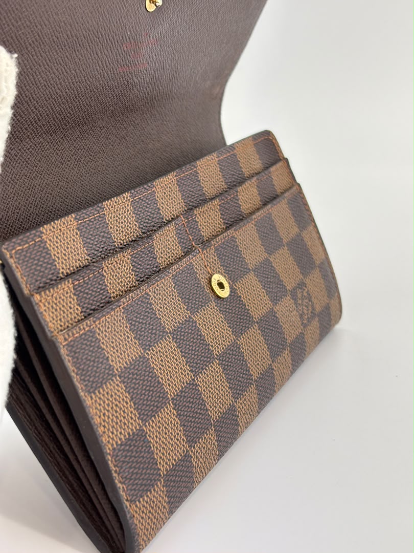Sarah Wallet in Damier Ebene