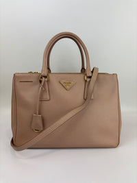 BN2274 Saffiano Lux Galleria Double Zip Tote in Cammeo GHW