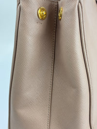 BN2274 Saffiano Lux Galleria Double Zip Tote in Cammeo GHW